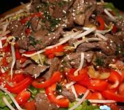 Kako pravilno i ukusno pripremiti salate sa soja umakom